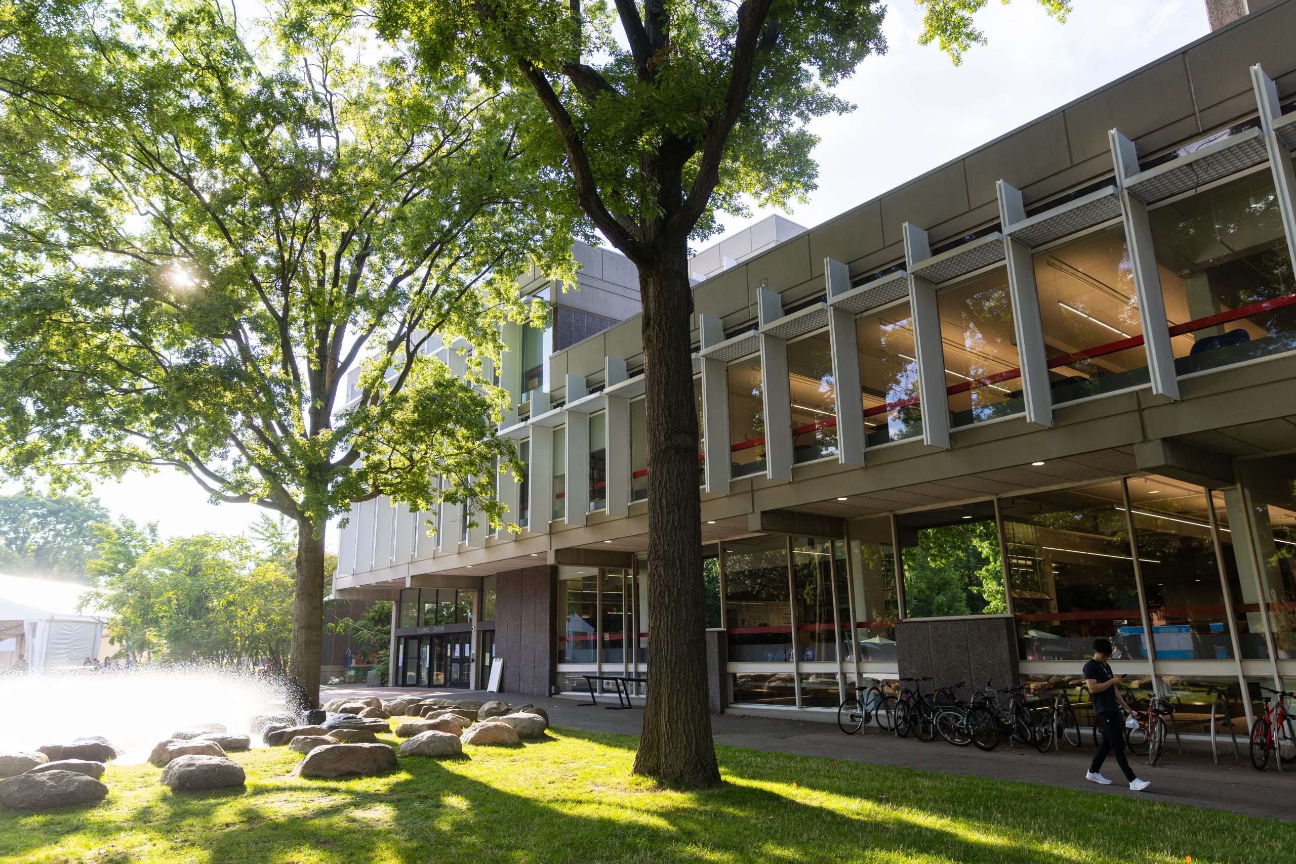 A fountain is featured at Harvard University.