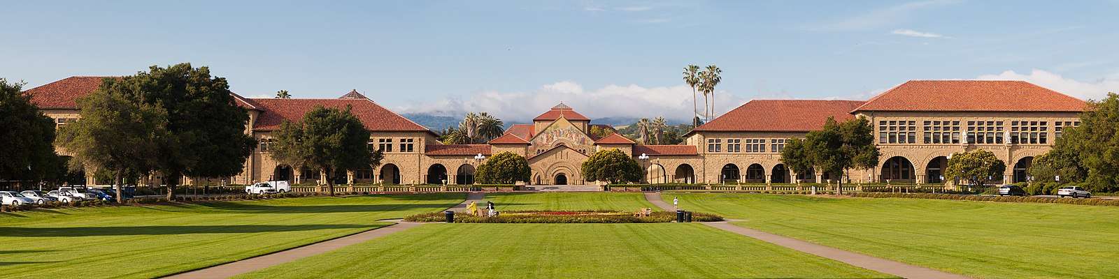 This is a panoramic of Stanford University's campus.